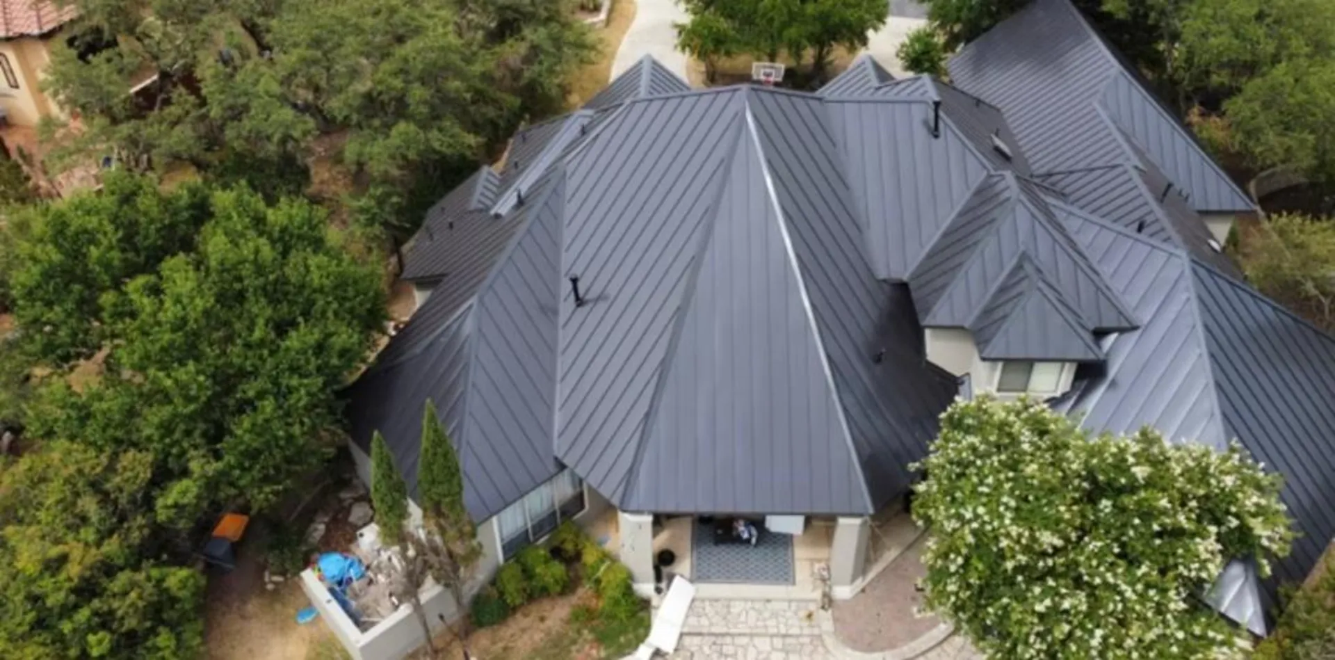 Metal Roofing services in Happy Valley, OR